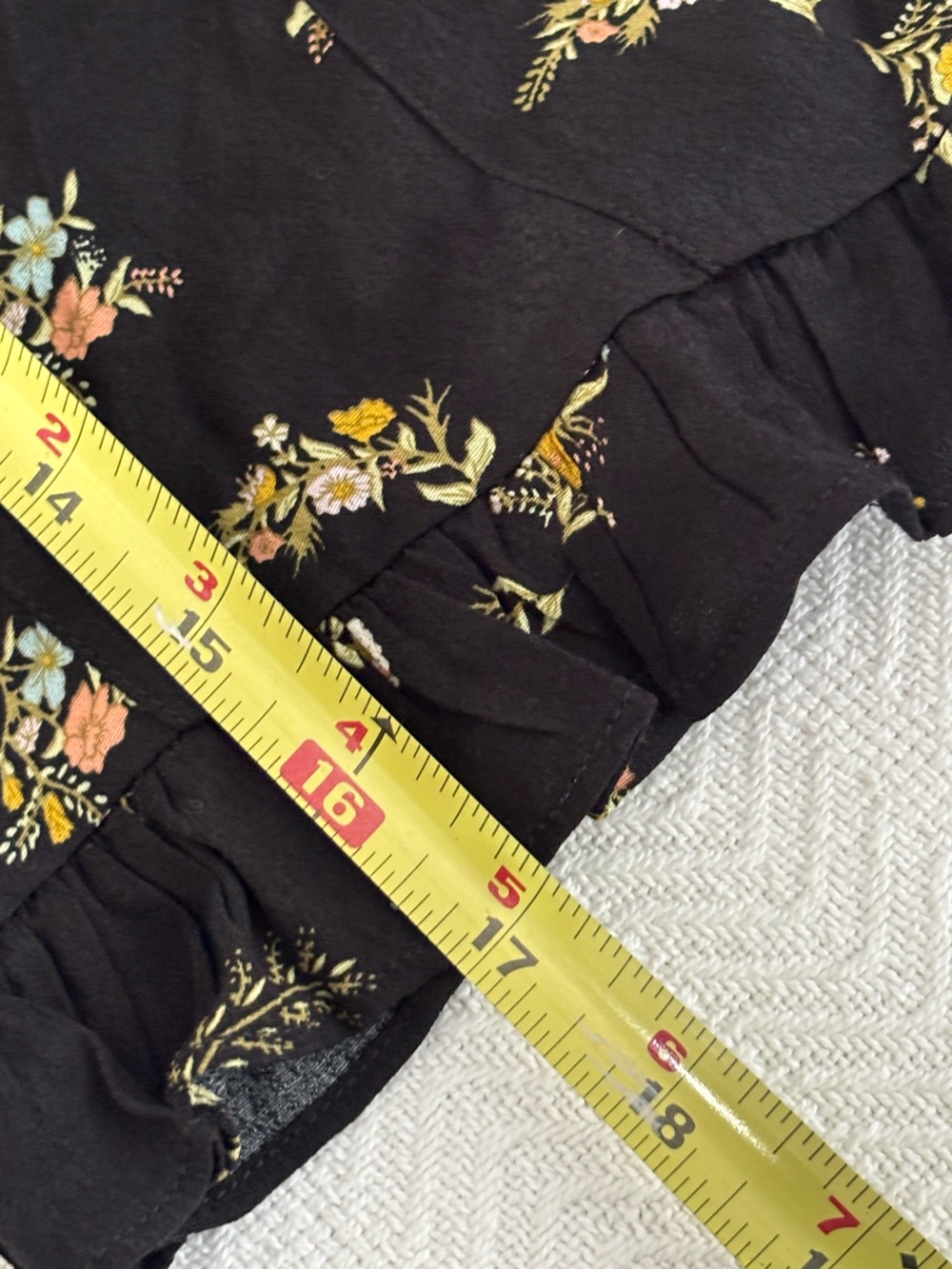Urban Outfitters Black Floral Ruffle Tie-Front Crop Top with Yellow Accents - Picture 6 of 7